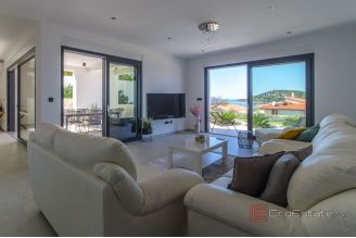 020 2022 392 rogoznica newly built villa with sea view for sale