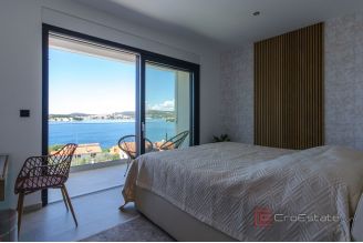 020 2022 392 rogoznica newly built villa with sea view for sale