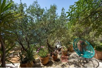 015 2021 370 trogir house first row to the sea for sale