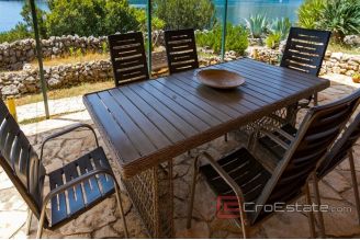 015 2021 370 trogir house first row to the sea for sale