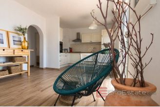 015 2021 370 trogir house first row to the sea for sale