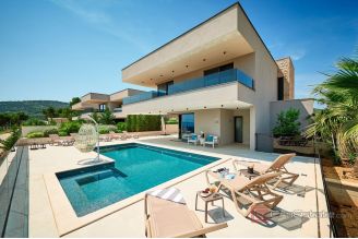 020 2021 372 Trogir Luxury villas with panoramic sea view for sale