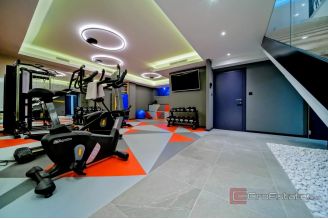 020 2021 372 Trogir Luxury villas with panoramic sea view for sale