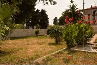 010 2035 145 Split Bacvice Villa with a sea view for rent