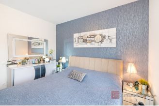 007 2043 108 Zadar Two bedroom apartment with garden for sale