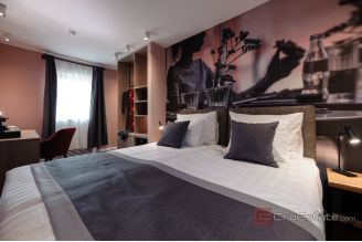 017 5297 30 Split Center Heritage hotel in city center for sale