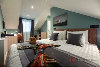 017 5297 30 Split Center Heritage hotel in city center for sale