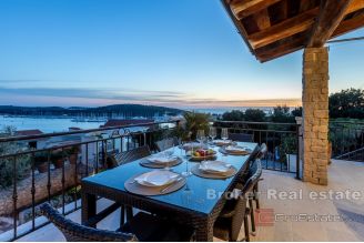 019 2030 71 Rogoznica Villa with an open sea view for sale
