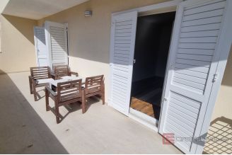 011 2041 75 Island of Hvar House near the sea for sale