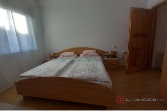 013 2031 120 Kastela House with a building project for sale