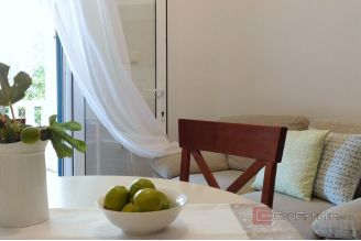 014 2022 403 island vis apartment house near the beach for sale