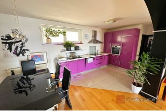 010 2021 374 Brac Stone house in the first row to the sea for sale