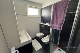 010 2021 374 Brac Stone house in the first row to the sea for sale