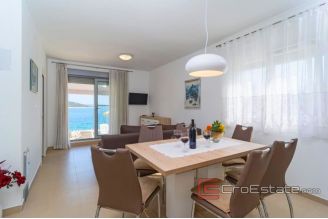 014 2021 376 trogir house first row to the sea for sale