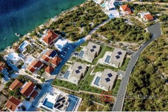 010 2021 377 rogoznica building land with sea view for sale