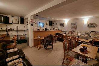 011 2041 77 Island of Brac House sewcond row to the sea for sale