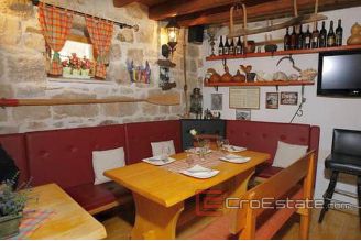 20 4541 30 split mini hotel