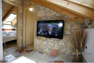 20 4541 30 split mini hotel