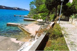 005 2018 252 Island of Pag House with pool and sea view for sale