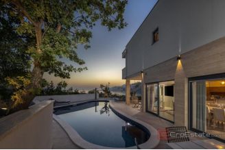 019 2018 255 Zadar Modern house with two apartments with a sea view for sale