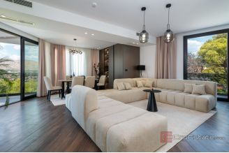 020 2035 150 Trogir Luxury villa with pool and panoramic sea view sale