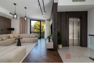 020 2035 150 Trogir Luxury villa with pool and panoramic sea view sale