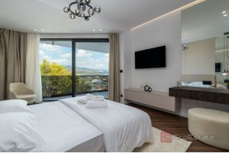 020 2035 150 Trogir Luxury villa with pool and panoramic sea view sale