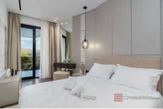 020 2035 150 Trogir Luxury villa with pool and panoramic sea view sale