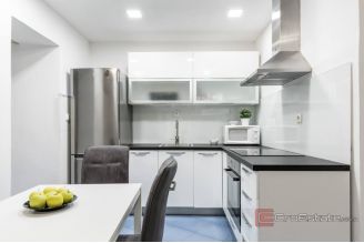 006 2045 03 Split city center One bedroom apartment for sale