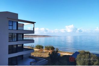 018 2030 73 Island of Pag Luxury penthouse first row to the sea for sale