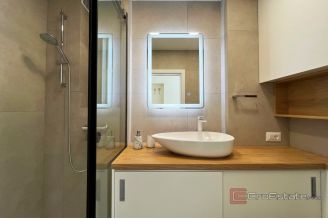 012 5304 30 Split Bacvice one bedroom apartment with sea viewt for rent