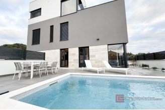 016 2041 79 Zadar Modern villa with pool and a sea view sale