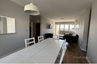 015 2035 155 Split Meje Modern two bedroom apartment for rent