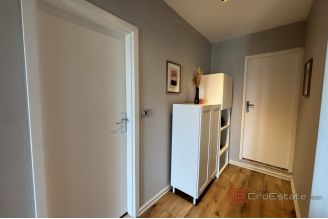 015 2035 155 Split Meje Modern two bedroom apartment for rent