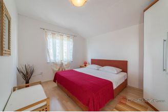 020 2029 77 island murter apartment house near the sea for sale