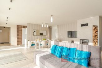 020 2048 03 Split area Two attractive villas with panoramic sea view sale