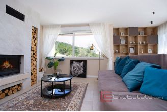 020 2048 03 Split area Two attractive villas with panoramic sea view sale