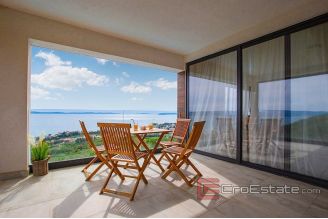 020 2048 03 Split area Two attractive villas with panoramic sea view sale