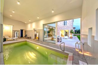 014 2041 78 Ugljan Villa with indoor pool and a sea view for sale