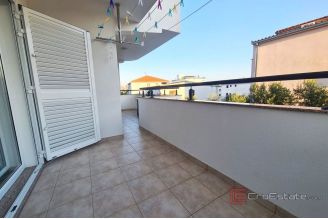 010 2035 159 island ciovo spacious three bedroom apartment for sale