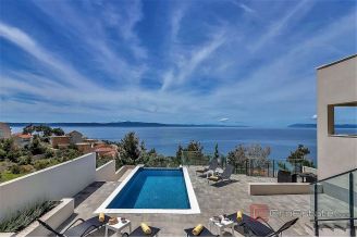 011 2044 16 Makarska Villa with pool and sea view for sale