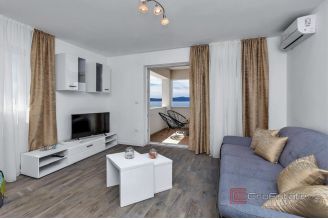 011 2044 16 Makarska Villa with pool and sea view for sale