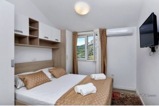 011 2044 16 Makarska Villa with pool and sea view for sale