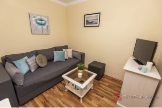 014 2048 04 Split area Apartment house with sea view for sale