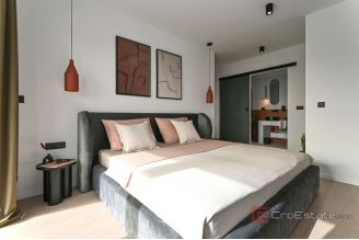 019 2045 08 Split area Villa with open sea view for sale