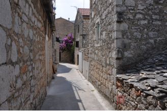 011 5309 30 Hvar Dalmatian stone house for sale
