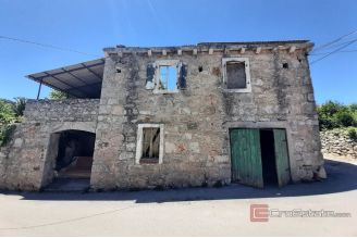 006 2018 258 Island of Hvar Stone house near the sea for sale 006 2018 258 Island of Hvar Stone house near the sea for sale