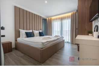 018 2048 08 Makarska Villa with panoramic sea view for sale