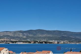 016 2031 126 island ciovo apartment house with sea view for sale