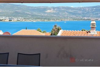 016 2031 126 island ciovo apartment house with sea view for sale